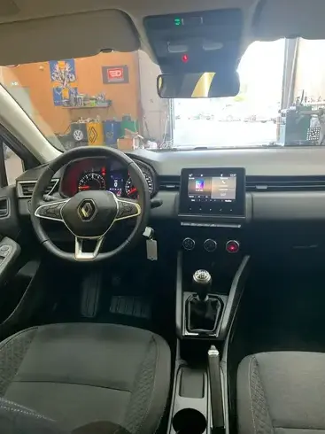 dépôt vente voiture Saint-Hilaire-du-Harcouët-5