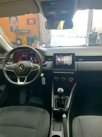 garage automobile à Le Ferré - image 4