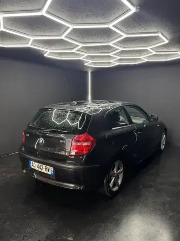 parallélisme voiture à Le Ferré - image 2