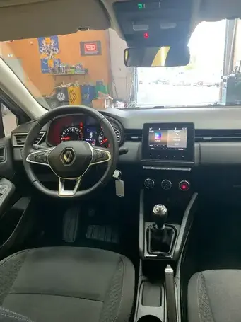 parallélisme voiture à Louvigné-du-Désert - image 2